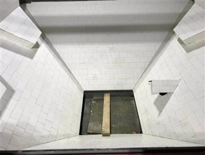 Cum sunt instalate panourile compozite ceramice pe echipamente?